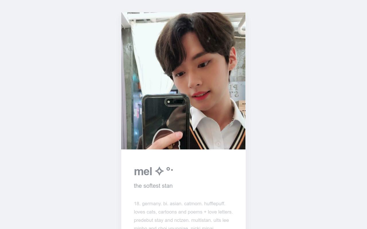 Carrd profile picture for @meliha